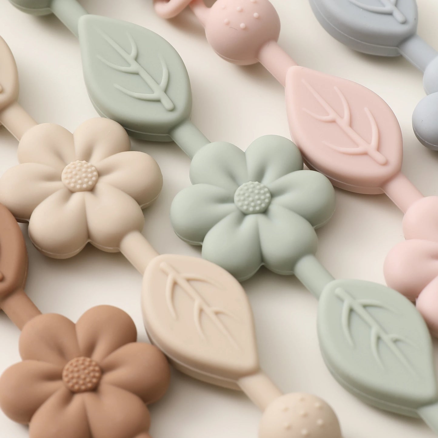 Blossom Link Soother Chain